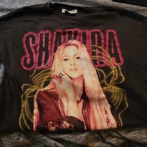 Pull&Bear Black Shakira Tee